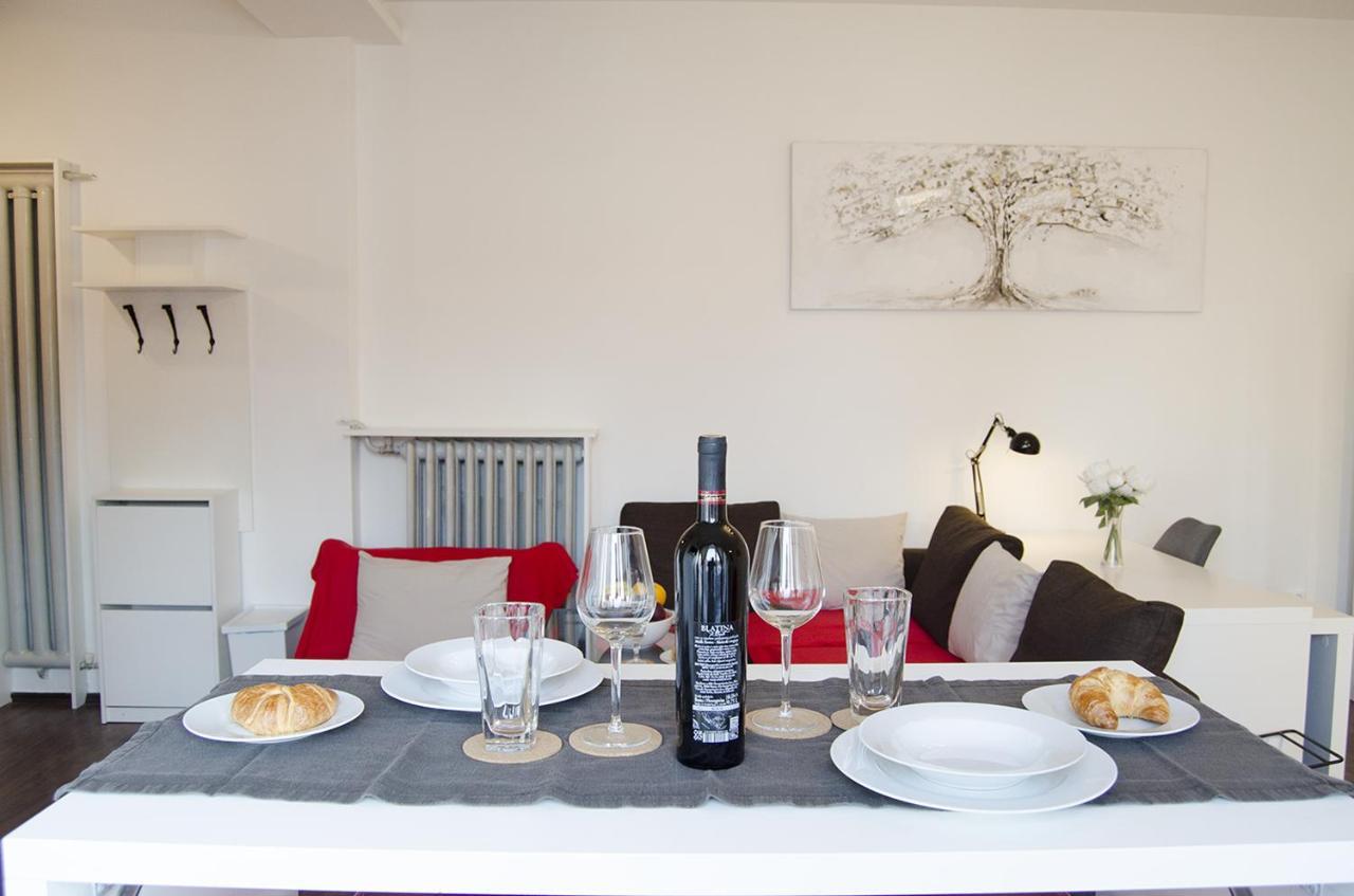 Studio Apartment With A View Of Ban Jelacic Square Zagreb Exterior photo